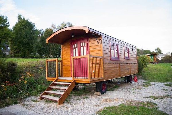 Découvrez les hébergements insolites en Auvergne